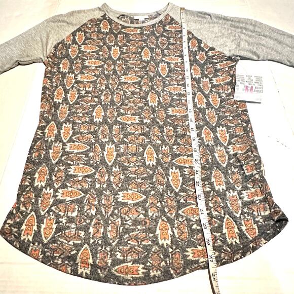 LuLaRoe Baseball Style Long Line Casual T-Shirt Women's M Medium - Picture 7 of 8